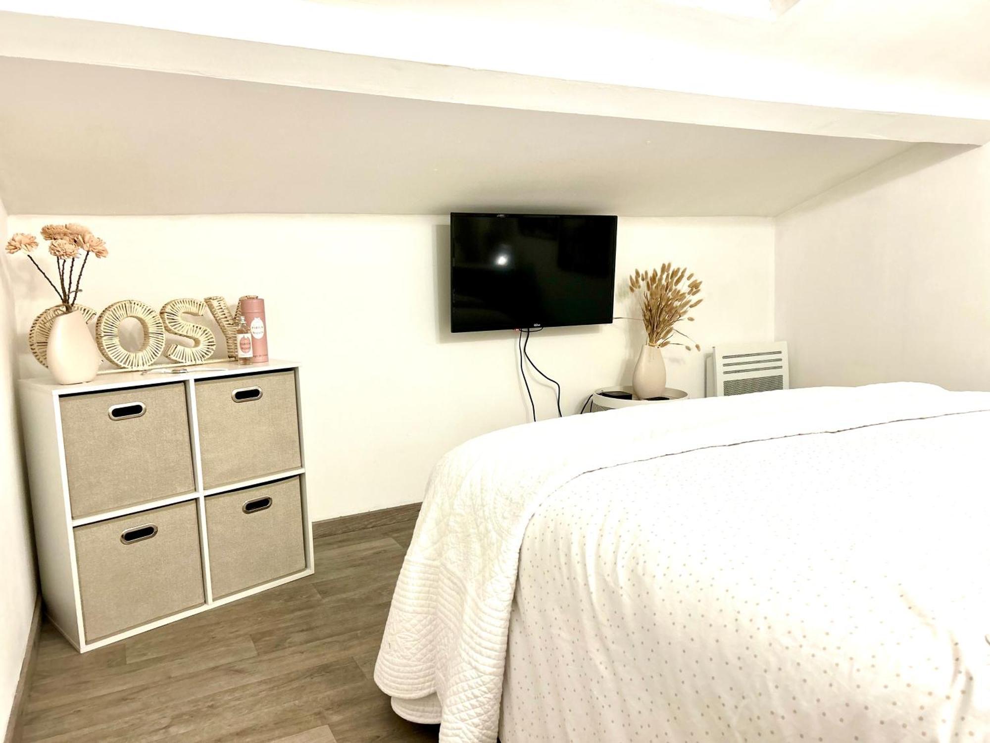 Appartement Magnifique T2 Duplex Secteur Gare/Theatre à Sète Extérieur photo